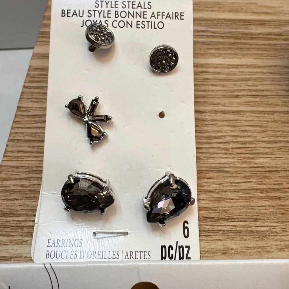 Bead Landing Style Steals Stud Earrings Lot | 15 Pair Cards | Some Singles‎